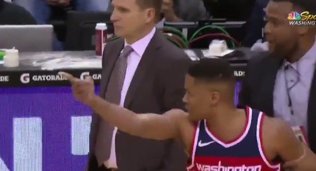 【影片】天乾物燥！NBA近幾天火氣太大了，MCW與Frazier衝突雙雙被逐！
