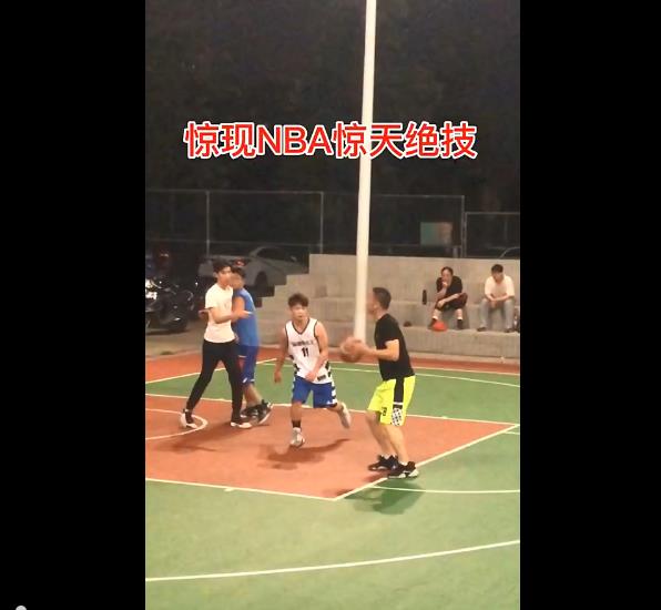 野球場驚現Hayes投籃絕技