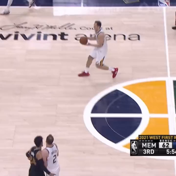 Derrick Favors：他要快攻了？