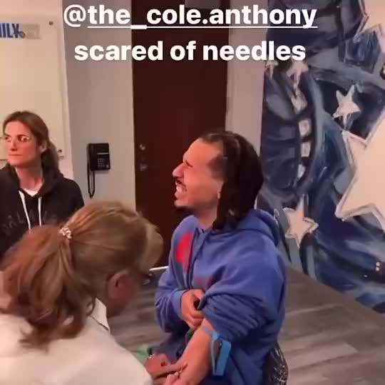 糖果超甜？Cole Anthony抽血害怕針頭，在Fultz安撫下才完成