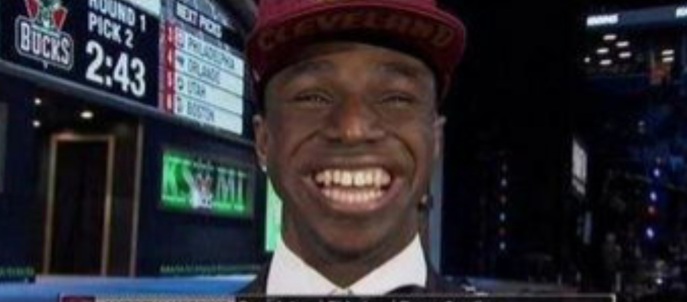 NBA十大笑容表情包：尼克楊問號臉、姚明囧笑，嘴哥一笑解千愁
