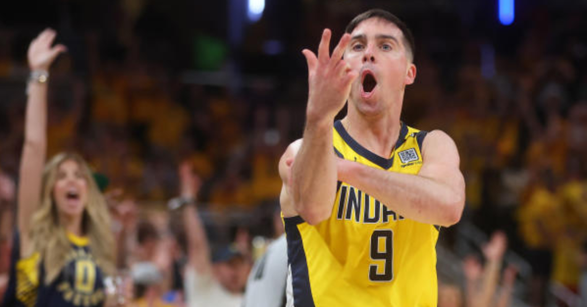 NBA / 4年7870萬！聯盟手掌最小的球員，卻成了今年季後賽的最強板凳