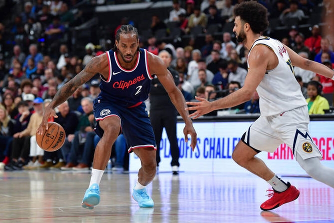 NBA / 39分+33分！從二當家打成大當家，都說該退役了，他卻要帶隊衝冠！